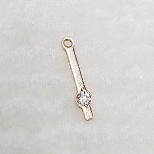 EM1017CZ Gold Filled (14KGF) 10.7 x 1.7mm Simply Line Charm with CZ For Bracelet Necklace Making Findings Jewelry DIY Accessories Add on
