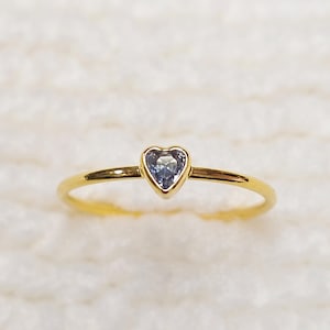 3mm Heart Bezel Set Stacking Ring with Blue Topaz CZ • Gold Filled (14KGF) Jewelry Findings Wholesale •GFR1403HRTCZ(M12)-GFR1103HRTCZ(M12)