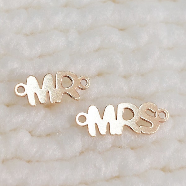 MR1045 MRS1346 Small Size Word "MR" and "MRS" Connector 24ga For Bracelet Necklace Making Gold Filled (14KGF) Findings Jewelry Accessories