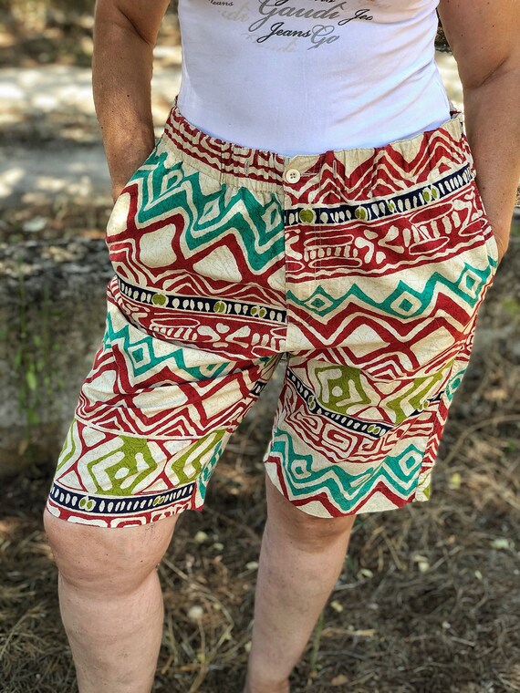 Vintage Shorts Long shorts Hawaiian Print On Sale