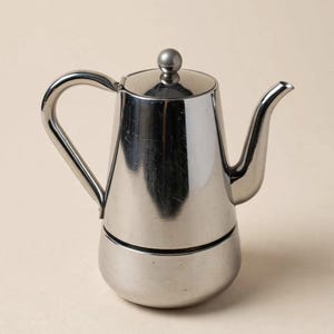 Rzadki ekspres do kawy Stella Arianna Moka Pot z lat 90., 6 filiżanek, stal nierdzewna 18/10, wzór Memphis, wyprodukowano we Włoszech, przedmiot kolekcjonerski