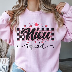 Nicu Squad Krankenschwester Sweatshirt | Nicu Krankenschwester Geschenk | Neugeborenen-Intensivkrankenschwester-Pullover | Geschenk für Krankenschwester