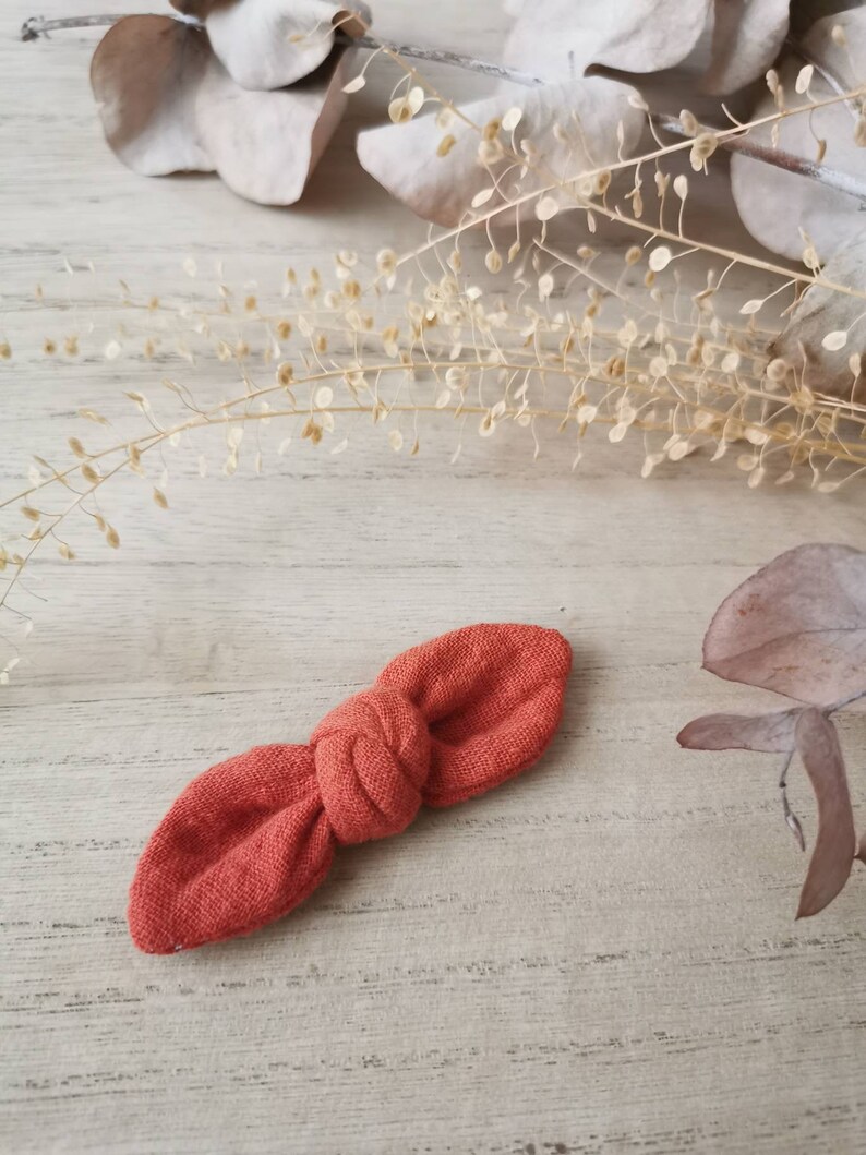 Pink cotton gauze child knot bar