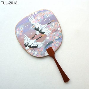 Tarjetas de felicitación japonesas hechas a mano con abanicos Uchiwa: fauna y naturaleza japonesas, animales, grullas pastel, grullas voladoras, camachuelos euroasiáticos