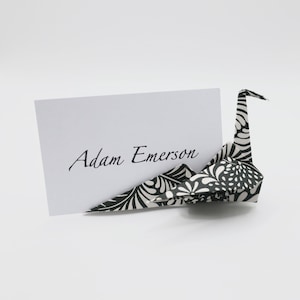 Origami Kranich Tischkarte, Namenskarte, Waldgrün