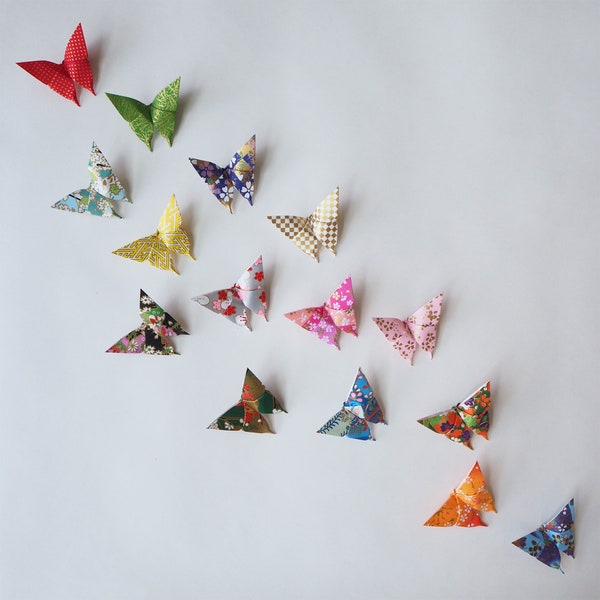 Handgeschöpftes Washi Papier Origami Schmetterlinge: Bunte Dekorationen (10er Set)
