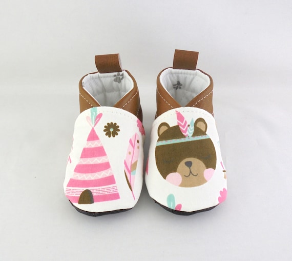 Télécharger gratuitement Images Baby Slipper In Camel Leather Effect And Teddy And Teepee Etsy dernière salutations