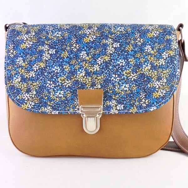 besace en simili effet cuir camel et tissu liberty bleu