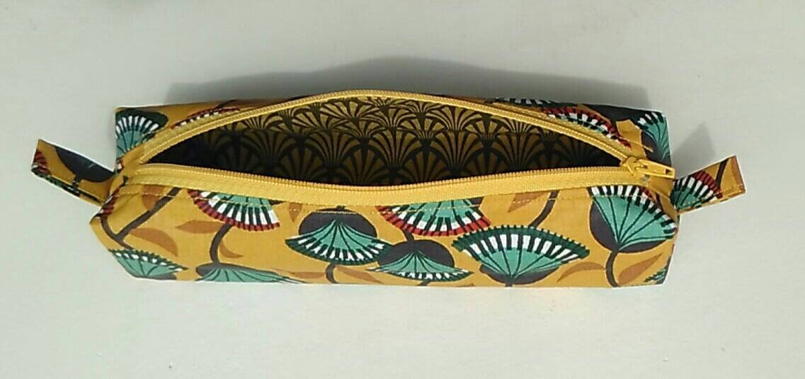 Trousse à Crayons/ Trousse Stylos Fait Main en Coton Enduit Doublé Oeko-Tex