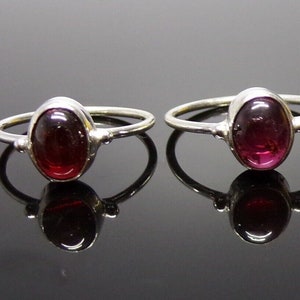 Handmade 925 Sterling Silver 2 Dot Oval Garnet Stone Ring Size J to U