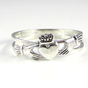 Handgemaakte 925 SOLID sterlingzilver Ierse Keltische Claddagh Love-ring maten L tot T