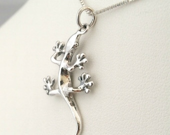 Handmade 925 Sterling Silver Gecko or Lizard Pendant with Silver Box Chain