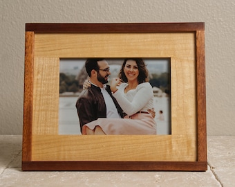 5x7 Picture Frame, 5x7 frame, Wood Picture frame, Solid Handmade Picture Frame