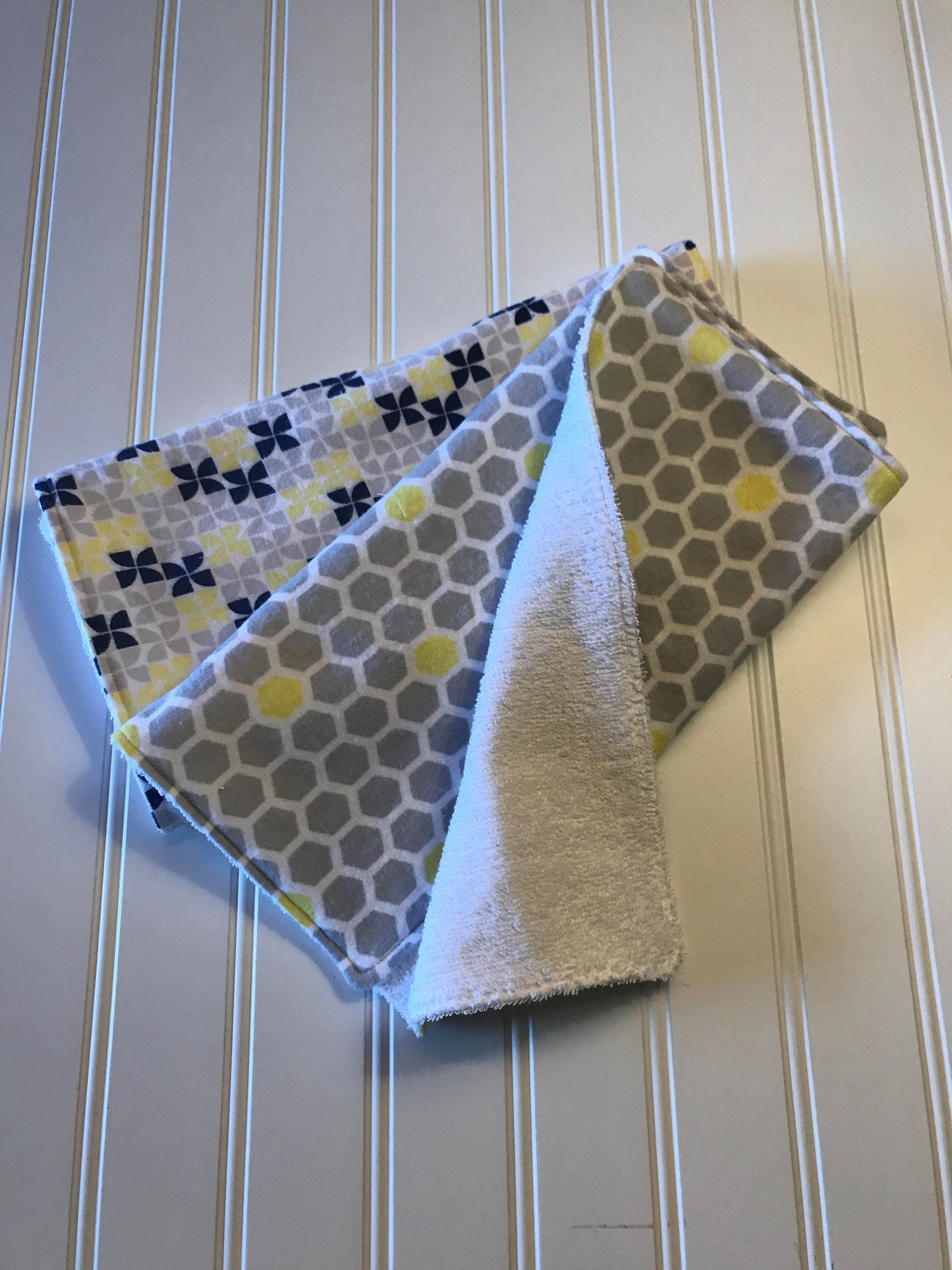 Bebé niño Burp Cloth Set / Pinwheel Burp Cloth / Navy Burp Cloth Set