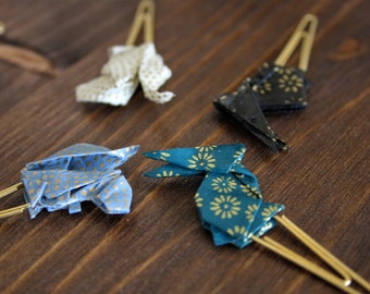 Mark page origami swarovski small star