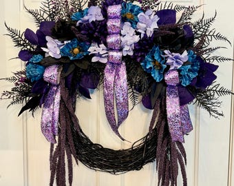 Elegant Halloween Wreaths, Halloween Wreath for front door, Happy Halloween Décor, Purple Halloween Wreath, Scary Wreaths, Halloween