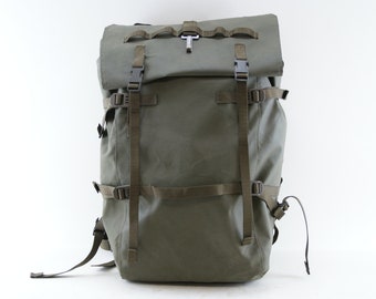 swiss army pack
