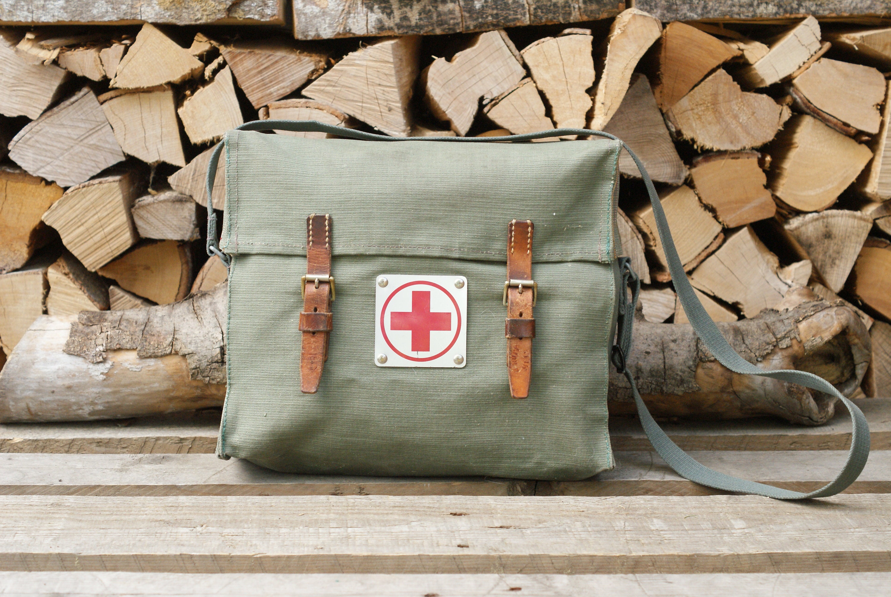 swiss army medical bag