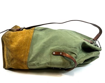 Rare SWISS ARMY Duffel Bag 1965 with a Suede Bottom