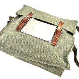 EXCELLENT Condition SWISS ARMY 1966 Tool Bag Canvas and Leather Messenger iPad Tablet Bag