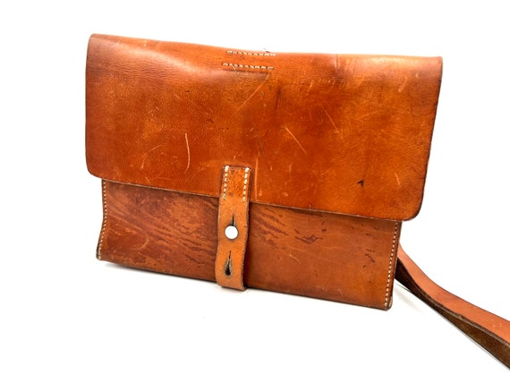 SWISS ARMY Brown Leather Shoulder Bag 