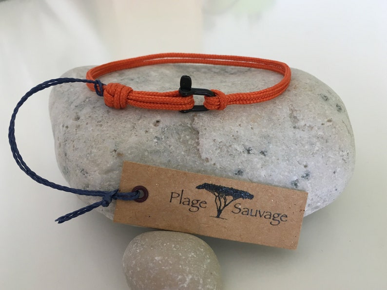 Bracelet Mixte PLAGE SAUVAGE Paracord Orange Inter. 2 mm et Mini Manille Droite Inox Noire 2 mm image 1