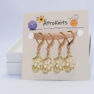 Flower kittens stitch marker set for knitting and crochet, cat stitch holders, progress keepers, animal themed knitting notions