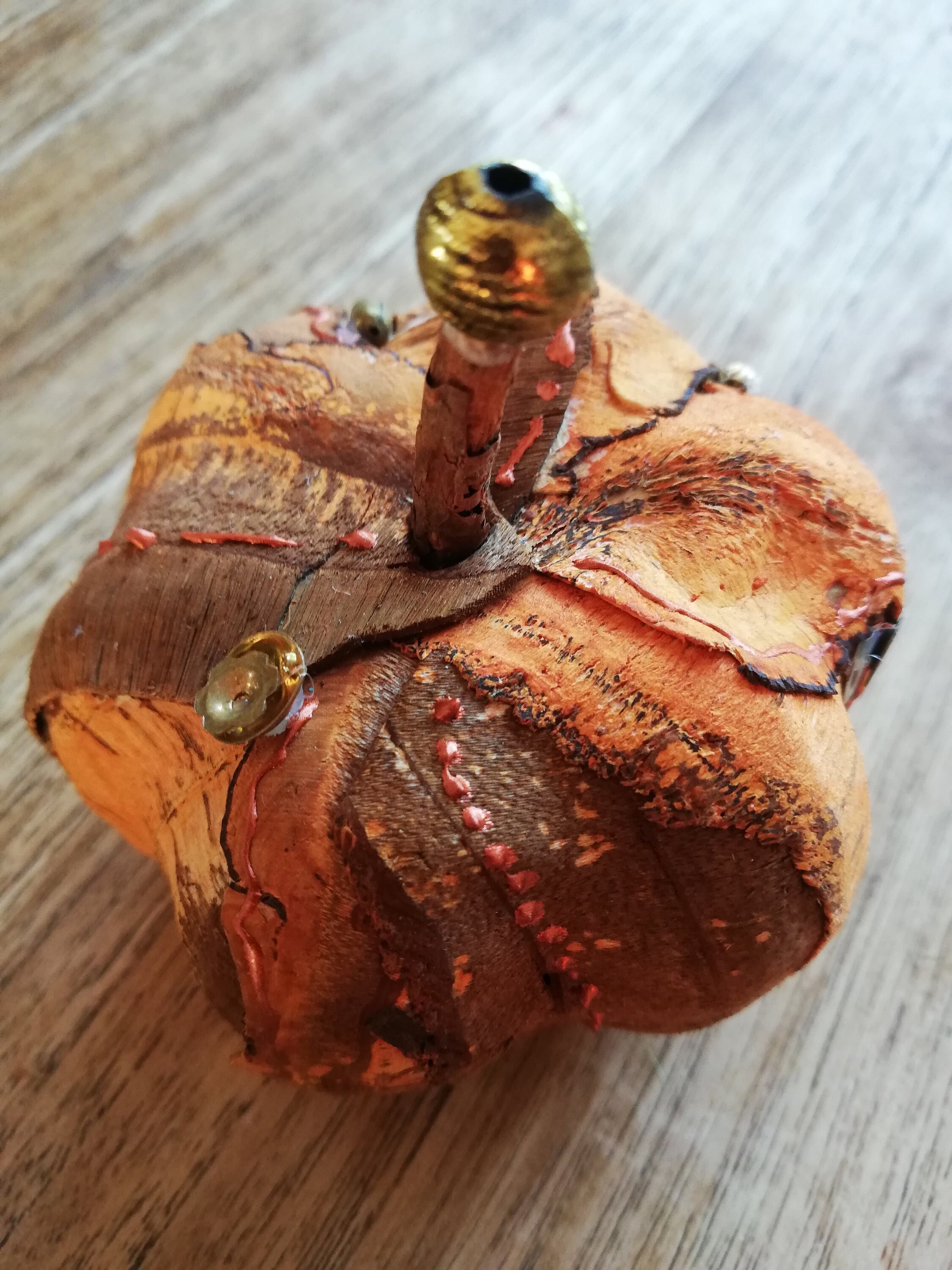 Pomme d'amour et Sa Tige