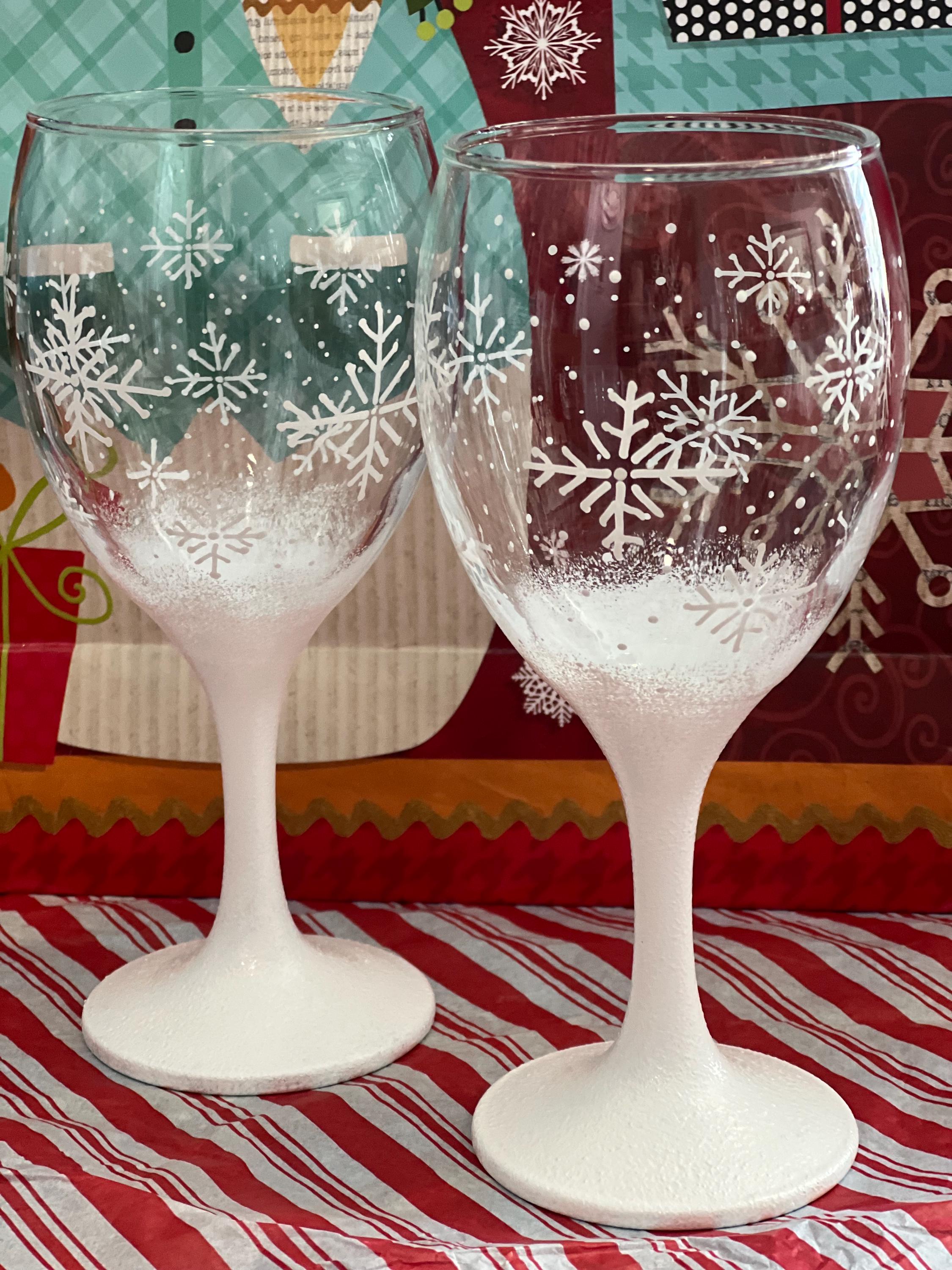 Hand Painted Snowflake Holiday Christmas Wine Glasses ! Festive , Gifts Set  of Two !! - Etsy