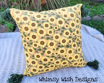 Accent Pillow with Tassels / Sunflowers