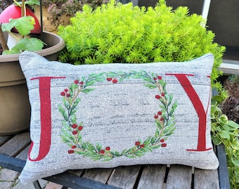 Accent Pillow / Joy