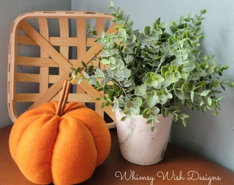Stuffed Pumpkin / Orange