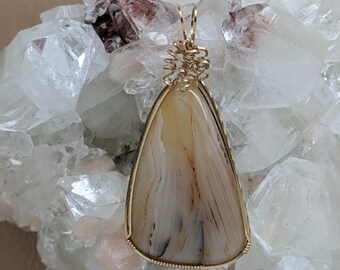 Natural Stone Pendant (Agate) (Gold Layering Necklace) (14K Gold Filled) (Stone) (Wire Wrap)