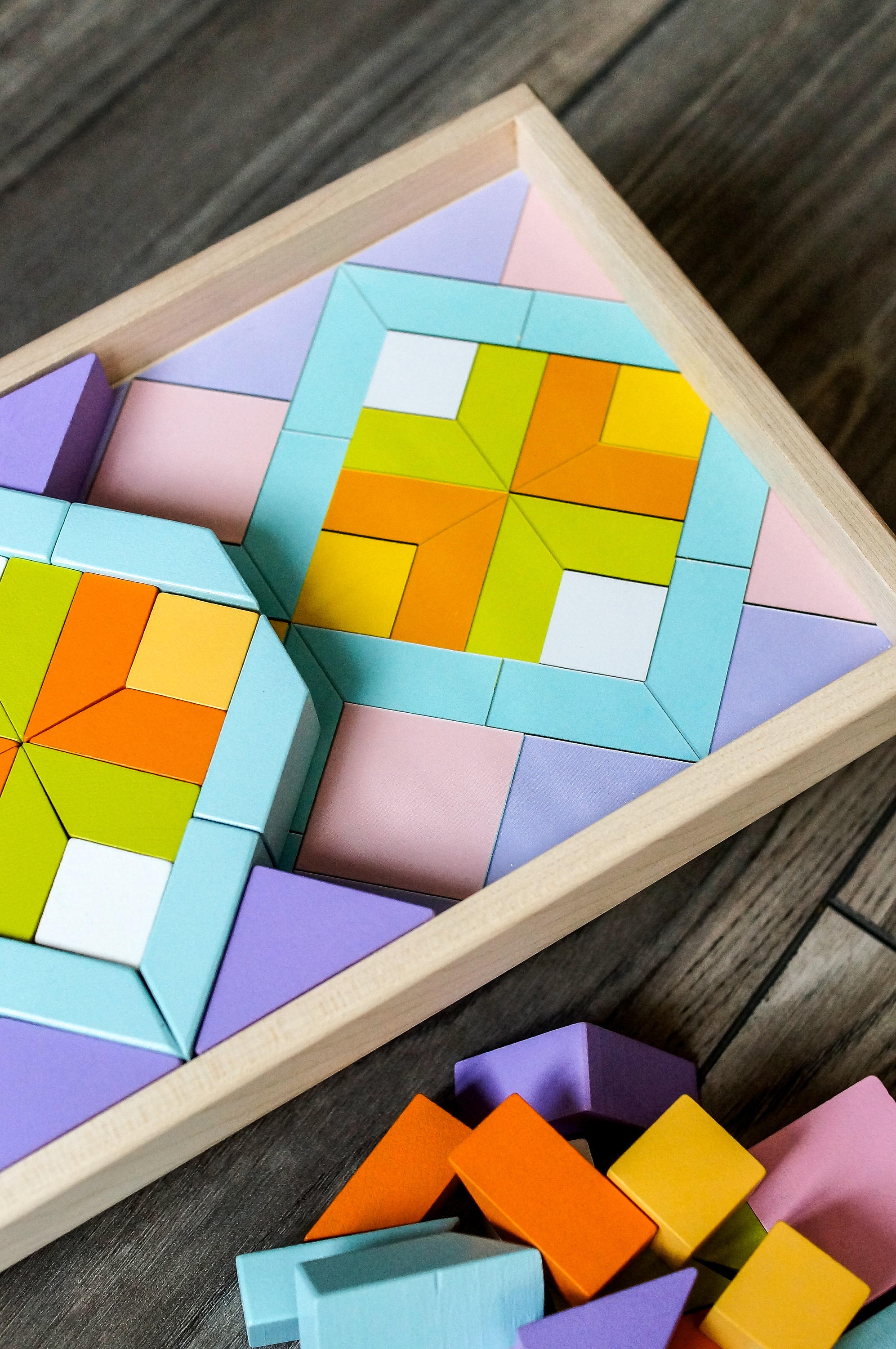 paedagogisches spielzeug Formen und Farben puzzle Spielzeug / pädagogisches Spielzeug / - Etsy.de