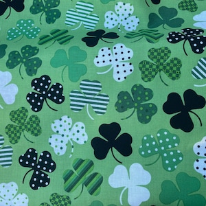 Shamrock Cotton Fabric, 21&quot; x 42&quot; Remnant, quilting fabric, St Patrick’s fabric, holiday fabric, green fabric, shamrock clover fabric