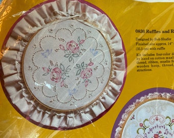 Creative Circle Candlewicking Kit, "Ruffles & Rosses" candle wicking Kit, floral kit, gifts for her