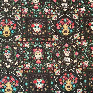 Sugar Skull Cotton Fabric Fat Quarter, By The Yard, Day of the Dead, Dia De Los Muertos, Halloween, quilting fabric, floral fabric