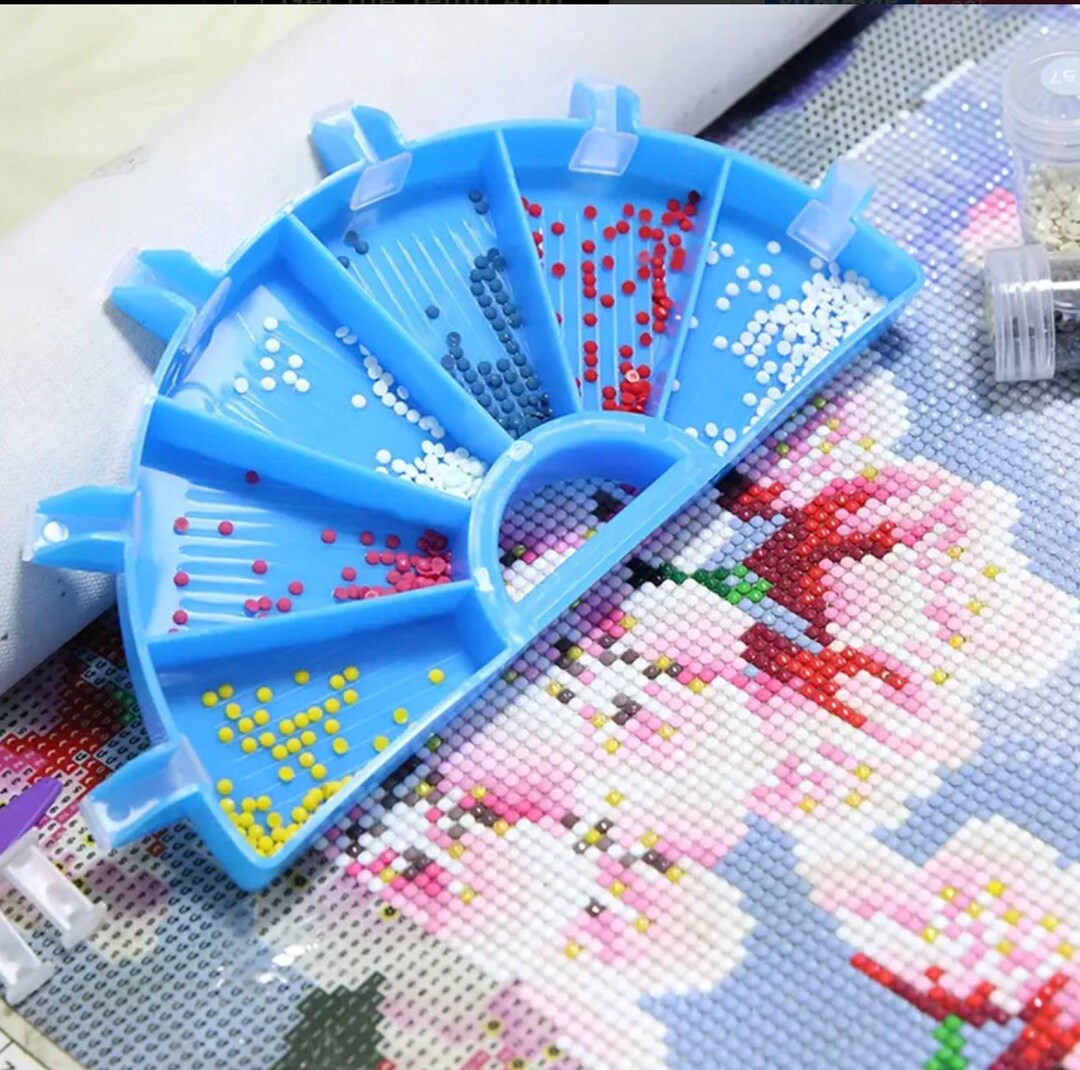 Diamond Painting Accessories Tray Organizer Kits,6 Grid Palette Holder for  5D Diamond Painting Storage Kits,Nail Art Beading Plates Cross Stitch Tools  (Blue) - Yahoo Shopping