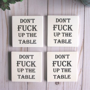 Gepersonaliseerde grappige volwassen humor offensief zandsteen onderzetter set met bad zweer Cuss woorden, unieke sarcastische stenen geschenken, godslastering vloeken woorden