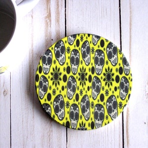 Unique Skeleton Sandstone Coasters With Skulls,Circle Stone Coasters Under 10 Dollars,Skeleton Skulls Round Drink Coasters With Cork Bottom