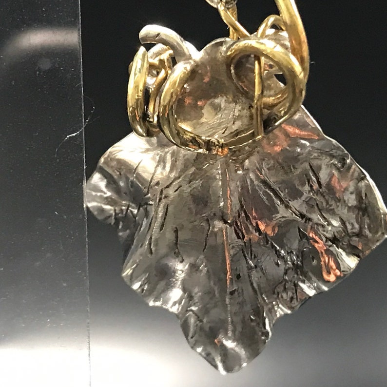 Foglie di Vigna Silver pendant and Laiton with hematite stones