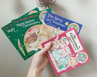 1980&#39;s Christmas Books Stickers The Teddy Bears The Country Kittens The story of Christmas Vintage