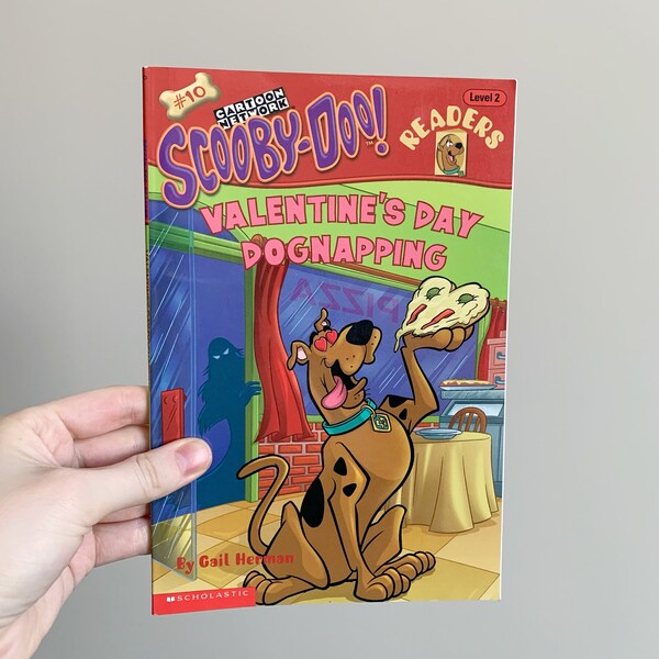2001 Scooby Doo Valentine's Day Dognapping Book Vintage