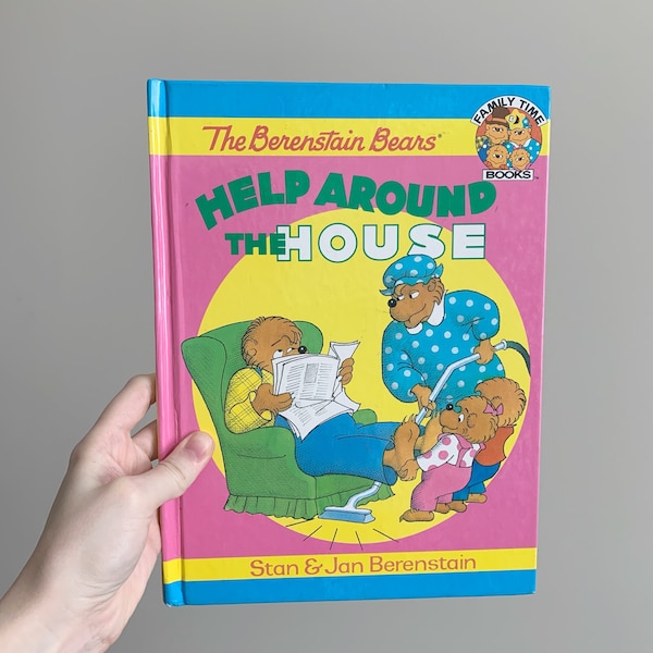 1996 The Berenstain Bears Help Around The House Picture Book Vintage