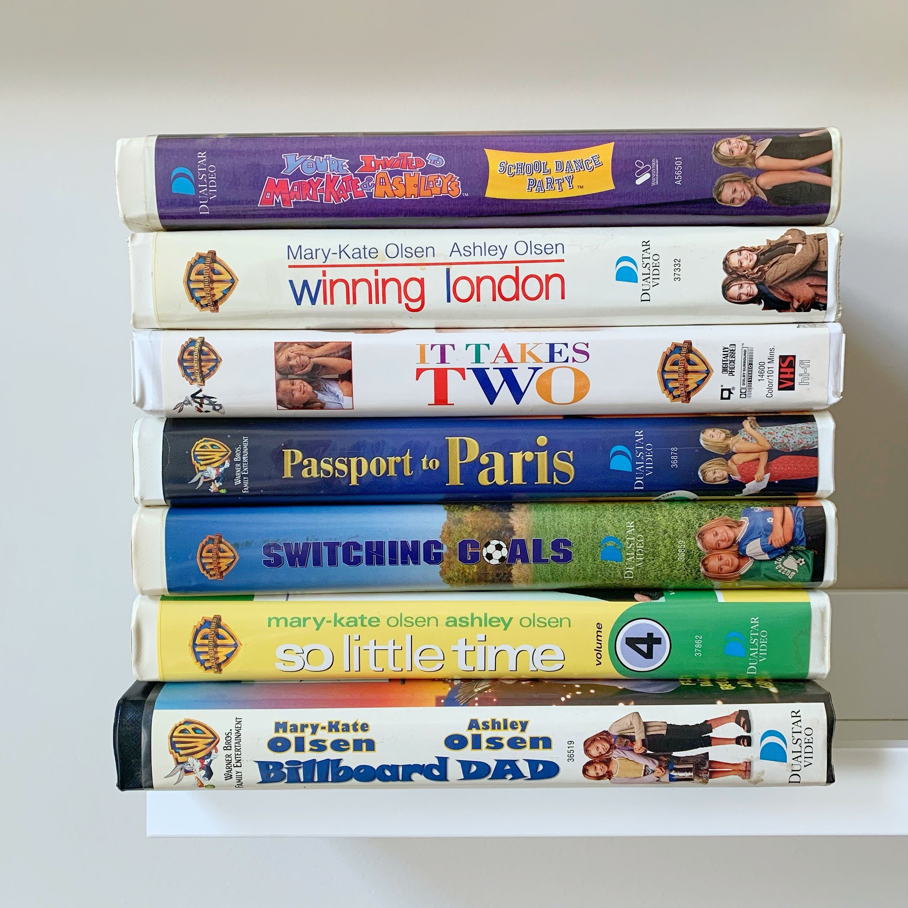 Mary-kate and Ashley VHS Tape Movies Choose Your Own Nostalgic - Etsy Hong  Kong