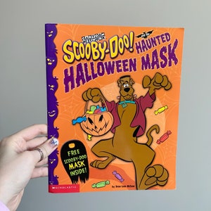 Scooby-Doo Haunted Halloween Mask Book Cartoon Network