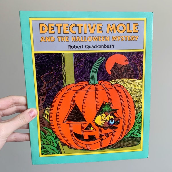 Detective Mole et le livre mystère d’Halloween 1981 millésime