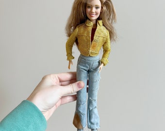 Hilary Duff Playmates Doll 2003 Roller Blades