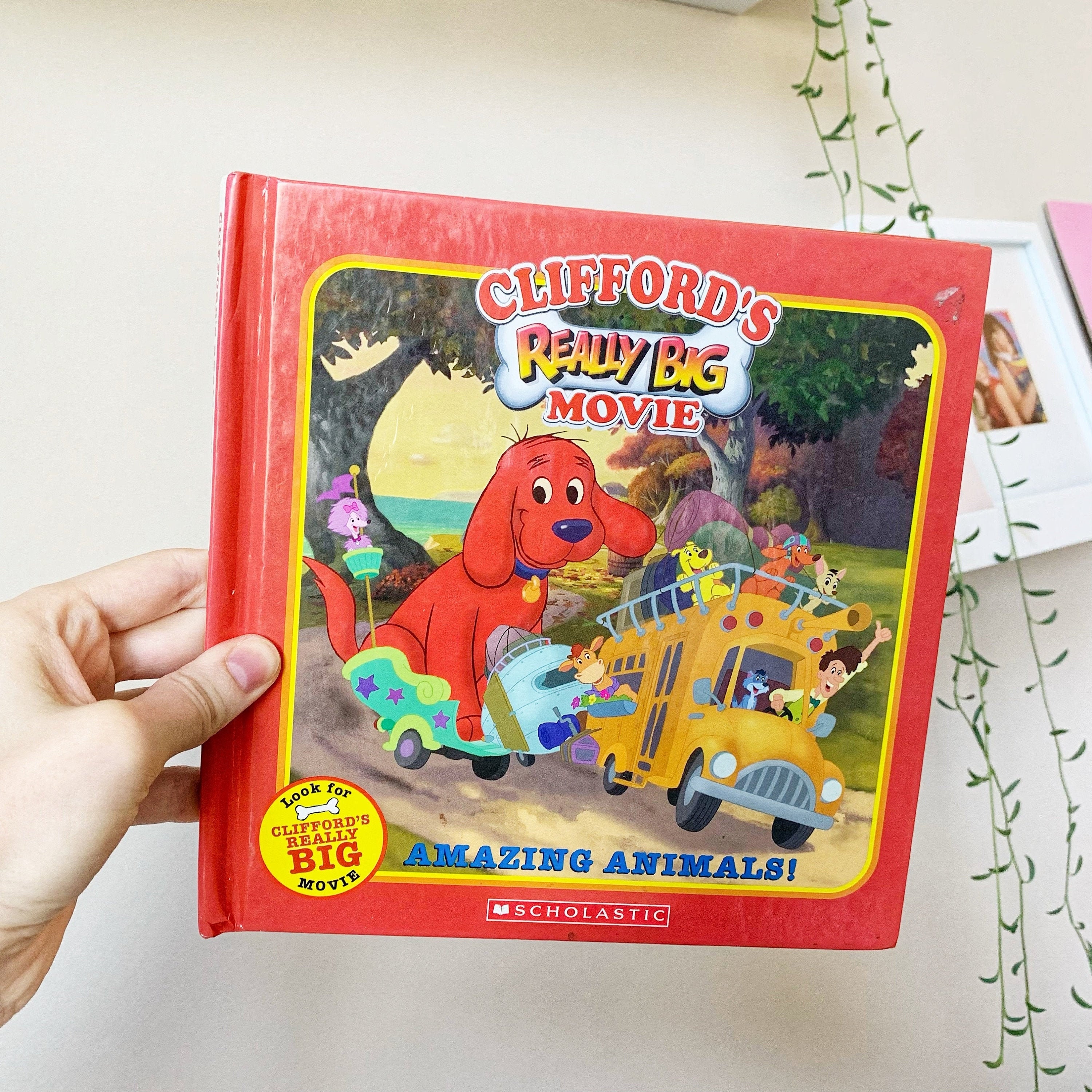 Clifford's Really Big Movie Amazing Animals Picture Book - Etsy Denmark