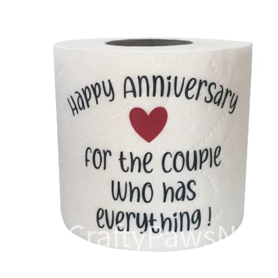 4 Thoughtful Anniversary Gifts for Couples Ideas That Are Perfect for Your  Besties!